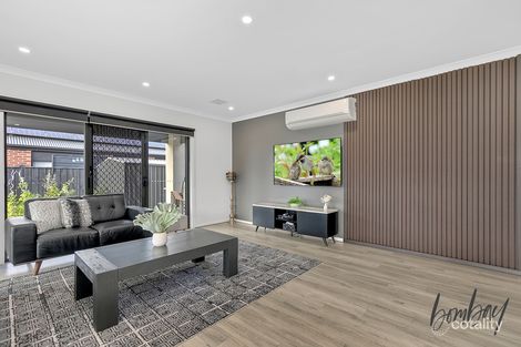 Property photo of 1 Loukas Drive Wollert VIC 3750