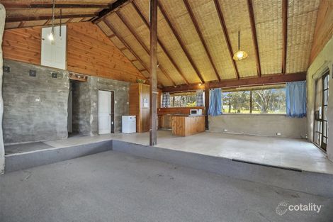 Property photo of 19 Thomas Chapman Lane Daisy Hill VIC 3465