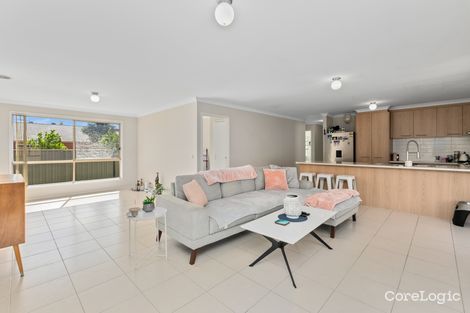 Property photo of 25 Perlette Drive Point Cook VIC 3030