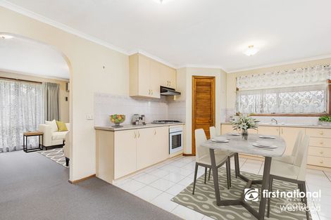 Property photo of 1/31 Illawong Grove Werribee VIC 3030