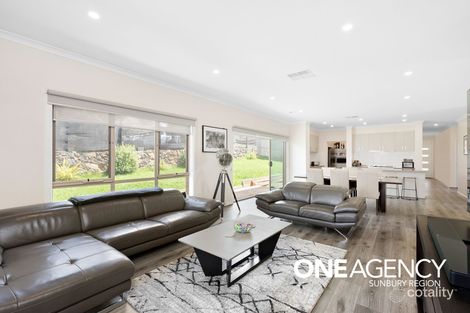 Property photo of 9 Grand Ridge Way Sunbury VIC 3429