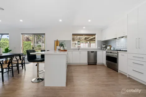 Property photo of 28 Aldershot Road Langwarrin VIC 3910