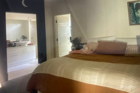 Property photo of 2 Peppertree Place Plainland QLD 4341