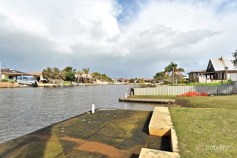 Property photo of 18 Tanderra Place South Yunderup WA 6208