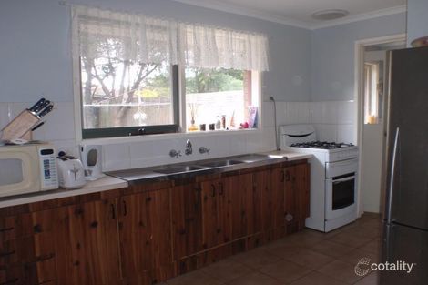 Property photo of 5 Whimbrel Crescent Carrum Downs VIC 3201