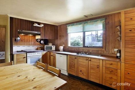 Property photo of 17 Broomfield Road Hawthorn East VIC 3123