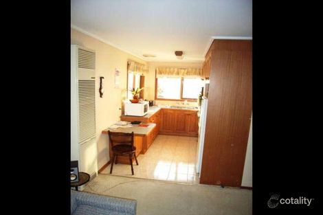 Property photo of 4 Wilton Crescent Wheelers Hill VIC 3150