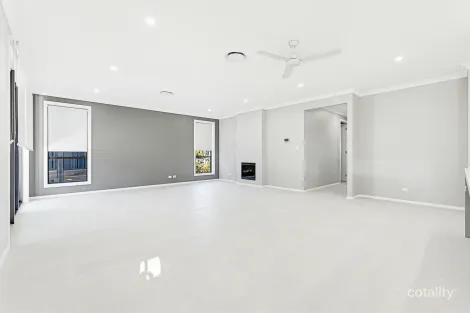 Property photo of 91 Eighth Avenue Austral NSW 2179