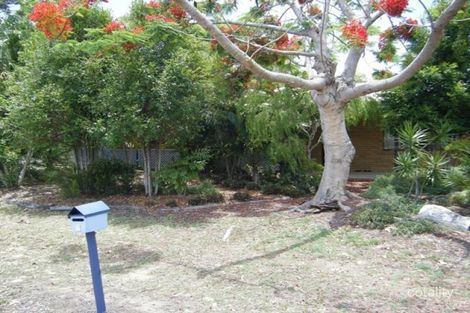 7 Olive Dr, Moore Park Beach, QLD 4670