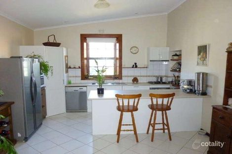 Property photo of 1 Young Place Clare SA 5453