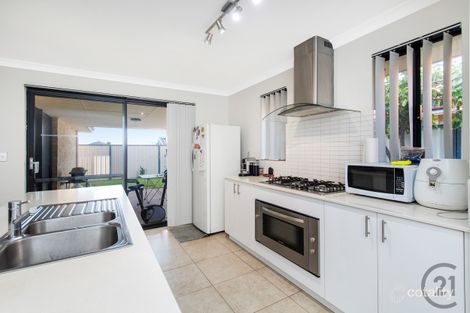 Property photo of 3 St Cloud Link Meadow Springs WA 6210