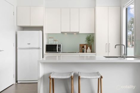 Property photo of 7/16 Small Street Hampton VIC 3188