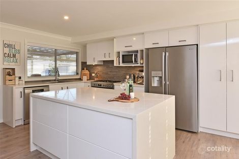 Property photo of 8 Adams Street Heddon Greta NSW 2321