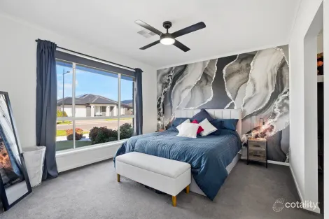 Property photo of 38 Philip Avenue Angle Vale SA 5117