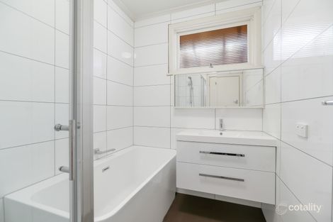 Property photo of 26 Pine Road Bayswater VIC 3153