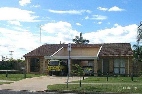 17 Palkana Dr, Warana, QLD 4575