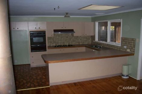 Property photo of 10 Bexsarm Crescent Rowville VIC 3178