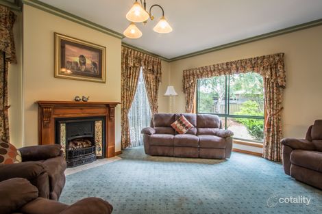 Property photo of 18 Glenmont Crescent Mount Gambier SA 5290