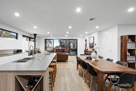 Property photo of 90 Ingrams Road Research VIC 3095