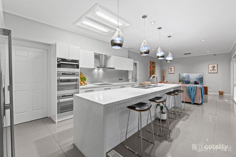 Property photo of 34 Memorial Drive Narre Warren North VIC 3804