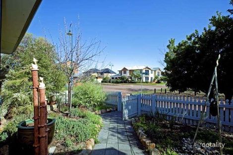 Property photo of 2 Couta Cove Maylands WA 6051