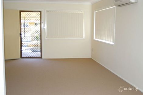Property photo of 2/15 Bedser Street Macgregor QLD 4109