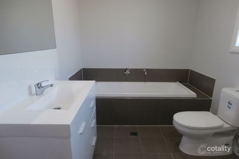 Property photo of 10 Wattlebird Road South Nowra NSW 2541