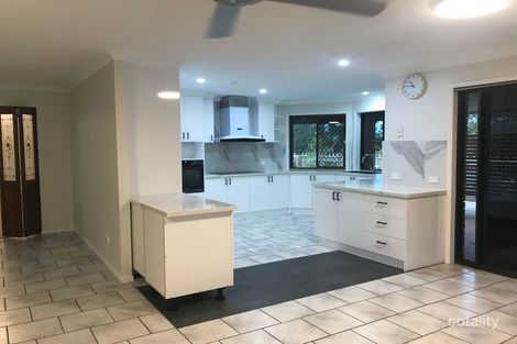 Property photo of 2 Robusta Place Forest Lake QLD 4078