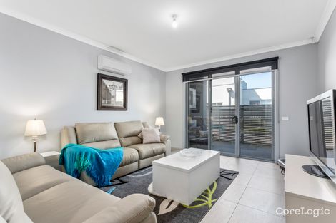 Property photo of 75 Helm Avenue Safety Beach VIC 3936