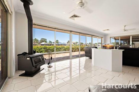 Property photo of 18 Heron Place South Yunderup WA 6208