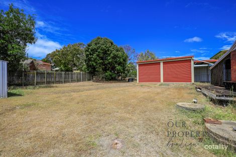 Property photo of 7 Linden Crescent Qunaba QLD 4670