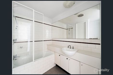 Property photo of 17/114 Dodds Street Southbank VIC 3006