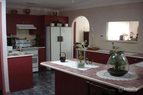 Property photo of 1/23 Bimbadeen Close Belmont North NSW 2280