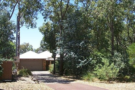 6 Aboyne Rd, Gooseberry Hill, WA 6076