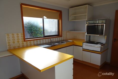 Property photo of 15 Fuchsia Crescent Bomaderry NSW 2541