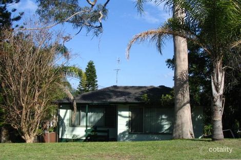 3 Lisa Ave, Warners Bay, NSW 2282