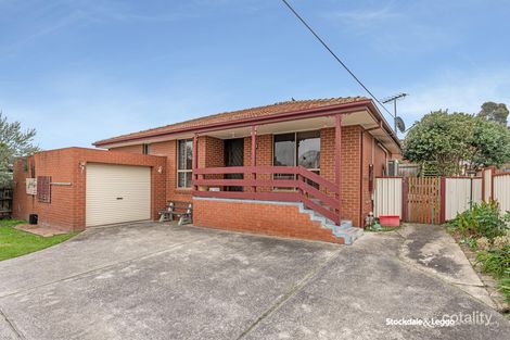 Property photo of 2/128 Outlook Drive Dandenong North VIC 3175