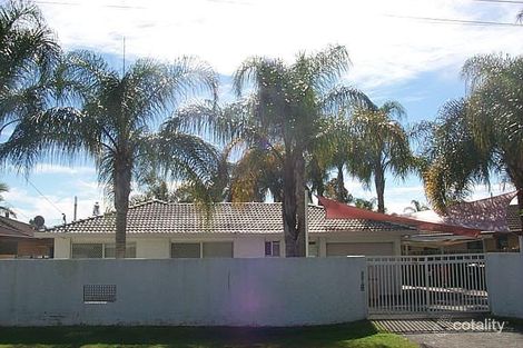 3 Sophie Ave, Broadbeach Waters, QLD 4218