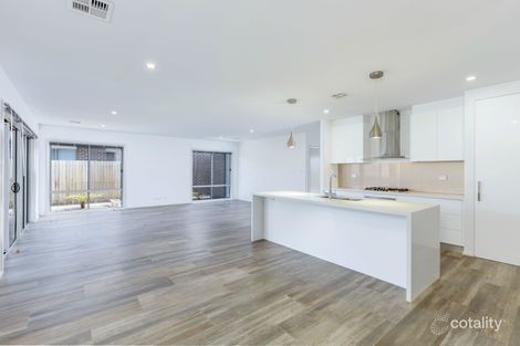 Property photo of 28 Hearne Street Googong NSW 2620