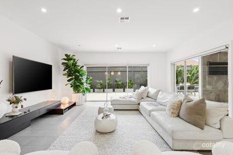 Property photo of 64 Burrowye Crescent Keilor VIC 3036