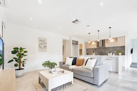 Property photo of 245 Heather Grove Clyde North VIC 3978