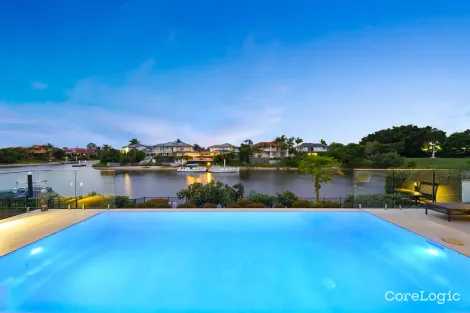 Property photo of 70 Lakeview Boulevard Mermaid Waters QLD 4218