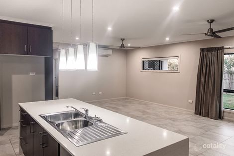 Property photo of 8 Speargrass Parade Mount Low QLD 4818