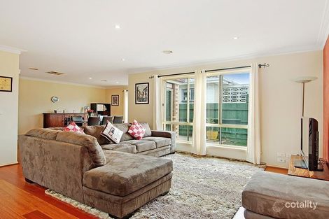 Property photo of 2/17 Carol Grove Tullamarine VIC 3043