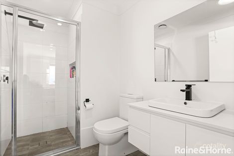 Property photo of 122A Crest Road Albion Park NSW 2527