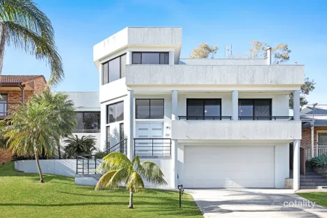 Property photo of 16 Callistemon Road Cordeaux Heights NSW 2526