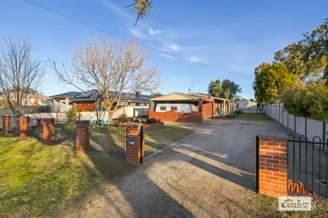Property photo of 28 Pell Street Howlong NSW 2643