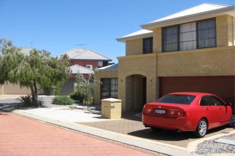 Property photo of 6 Halliday Grove Hillarys WA 6025