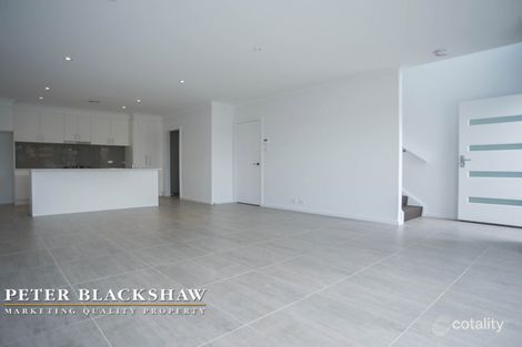 Property photo of 2/1 Alan Watt Crescent Casey ACT 2913