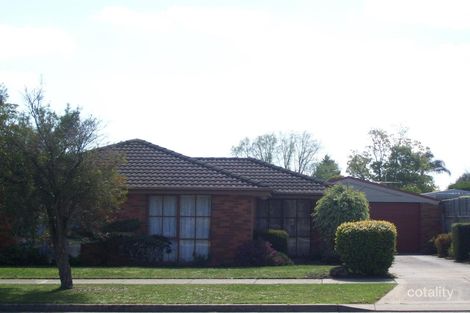 42 Fleetwood Dr, Narre Warren, VIC 3805